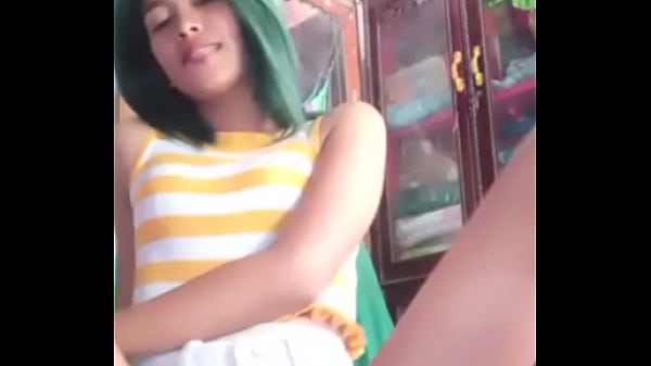Bigo Live, Nungging Panas Cewek Asia Sampai Keliatan Bentuk Memeknya
