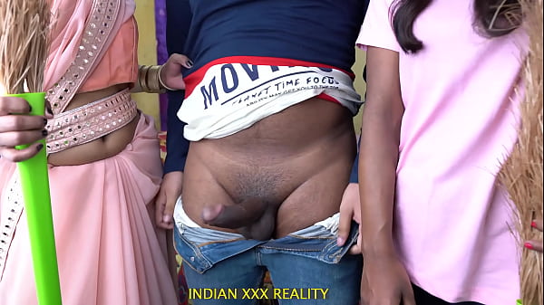 Birahani Bhauji Aur Priya Behen Ki Garam Chudai, Muth Bharne Tak