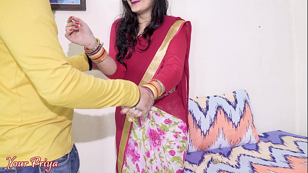 Desi Bhabhi Ko Deep Blowjob Ke Baad Hardcore Anal Choda Gaya. Hindi Sex Video