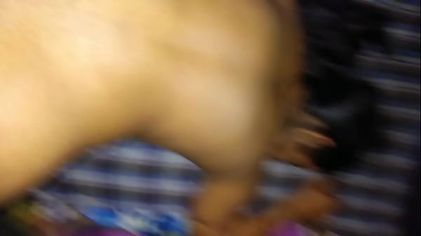 Gadis India Yang Menggoda Dengan Pesona Seksi Dan Aura Erotis Yang Memikat