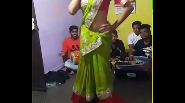 Hanya Pria Kulit Putih Pada Gadis Asia