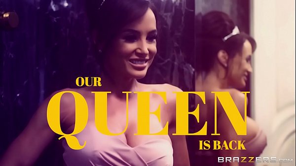 Ratu Kami Kembali – Lisa Ann Menghadapi Adegan Anal Perdananya Setelah 3 Tahun Di Brazzers