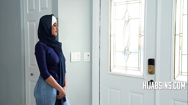 Arab Goody-goody Girl’s Wild Ride Into American Hedonism