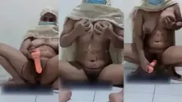 Jameela Pakai Mukena Tapi Goyangnya Bikin Geli