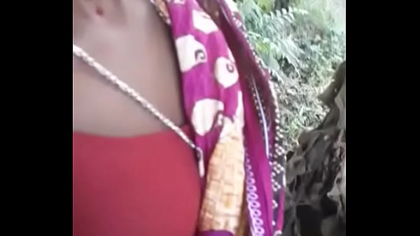 गर्म तवे पर तड़पती देसी भाभी