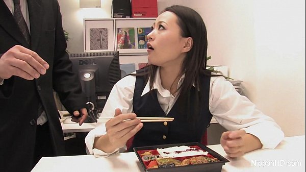 Ranjang Kantor Jepang: Aksi Oral Yang Menggoda