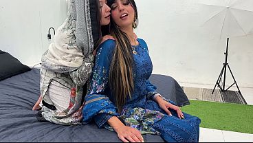 Menggila Bertiga Dengan Dua Arab Montok, Payudara Besar Dan Memek Ketat – Aaliyah Yasin Dan Jade Presley