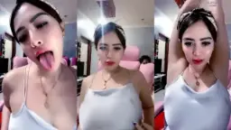 Beeflo Buka Ketiak Mulus, Bikin Ngiler