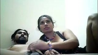 Pasangan Muda Tamil Ngewe Live Di Depan Webcam, Bikin Makin Panas Dan Basah.