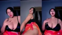 Rosella Bintang Simontok Yang Menggoda