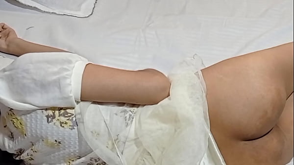 Kakak Tiri India Dan Adek Imut Main Peran, Ngentot Habis-habisan Dengan Suara Hindi Jelas – Video Seks Desi