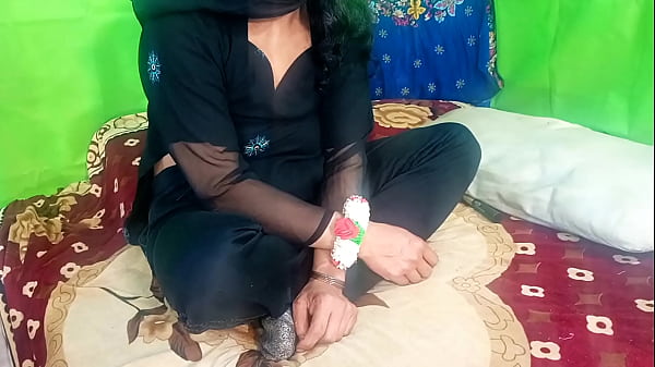Bhabhi Muslim Seksi Dihardcore Anal Kasar Sama Kontol Dever India, Doggystyle Hingga Tembus Dubur