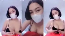 Desti Rambut Pendek Grepe-grepe Toket Gede.