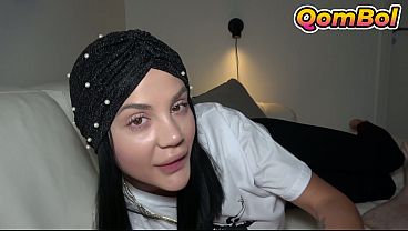 Ngentot Seru Bareng Mbak Tiriku Elnaz Berhijab, Bikin Merem Melek