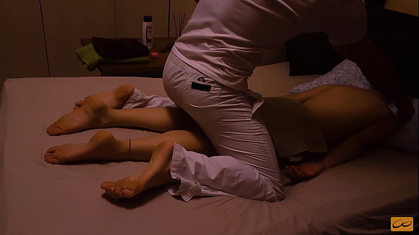 Pijat Nuru Thailand Bikin Basah, Langsung Ngewe Brutal Sampai Crot Keluar – Orgasme Gila Tanpa Batas