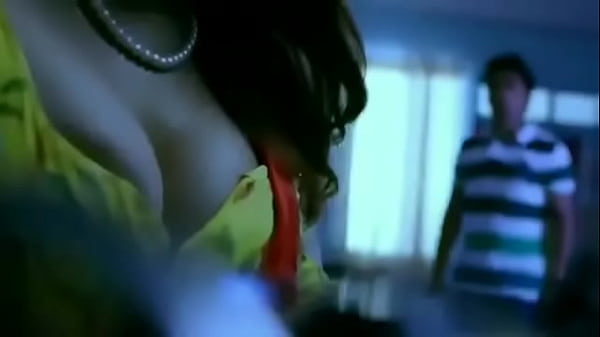 Desi Bhabhi Mesum, Nafsu Menggoda Di Ranjang Panas.