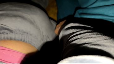 Ngewe Istri Orang, Kontol Tegang Dimasukin Ke Memek Basah, Selingkuh Panas Bikin Crot