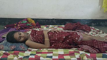 Desi Bhabhi Digauli Tetangga, Mulus Dikocok Sampai Merem Melek