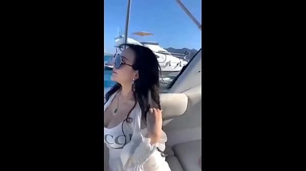 Gái Tàu, Nhìn Là Muốn địt Luôn Không Kịp Nghĩ.