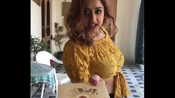 Braless Desi Cewek Bikin Ngaceng, Siap Digebukin