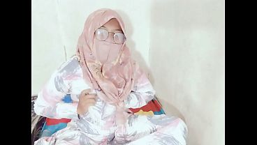 Tante Seksi Indonesia Viral Colmek Pake Botol, Bikin Makin Panas