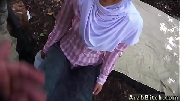 Bokep Arab Ngewe Cewek Cina Dan Pelajar Cewek Di Rumah Kontrakan.
