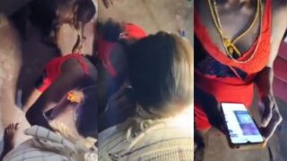 Bellary Cewek Ngewein Mulut Ke Kuli Bihari, Lidah Mainin Kontol Sampe Basah.