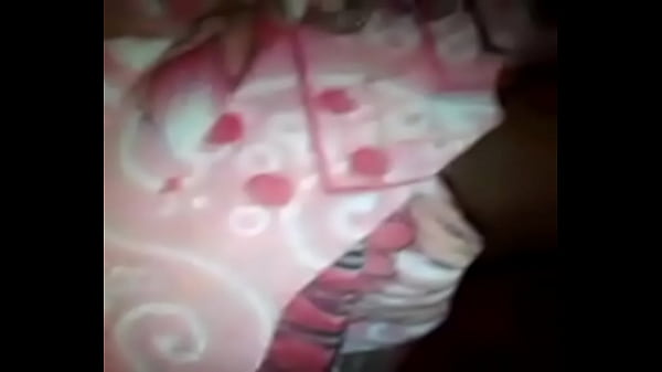 Desi Tante, Bulu Memeknya Lebat Bikin Ngiler