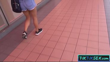 Gadis Lokal Thailand Digaet Di Tuk Tuk Langsung Dibawa Ke Hotel, Malamnya Nggak Tidur Digebukin Terus.