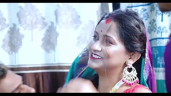 Ngentot Nyata – Bhabhi India Pake Sari, Mesra Lembut Sama Suami, Suara Hindi Bikin Muncrat