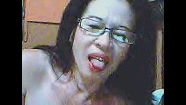 Filipina Main-main Di Webcam, Goyang-goyang Bikin Meleleh