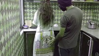 Bini Tetangga Lagi Sibuk Masak Di Dapur, Tiba-tiba Digaruk Dari Belakang, Suara Hindi Bikin Makin Panas
