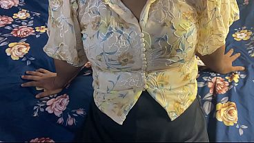 Nagma Bhabhi Digeboy Di Musim Hujan, Suara Hindi, Video Xxx Panas Dan Bikin Basah