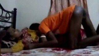 Ngentot Sama Tante Telugu, Ditindih Ponakan Tua
