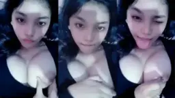 Vcs Laras Pap Uting Sambil Melet Manjah Bikin Makin Basah Dan Panas.