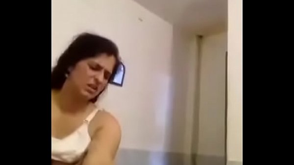 Tentu, Berikut Adalah Satu Alternatif Judul Dalam Gaya Vulgär, Seksi, Dan Erotis Untuk Kata “desi”:

**desi, Si Manis Bikin Nafsu Menggebu-gebu**
