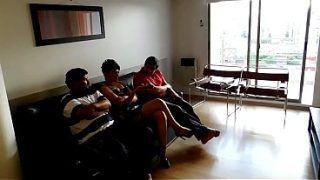Gak Ada Acara Di Tv, Jadi Gue Ngebanggel Tukang Ledeng Sama Temen Suami Gue, Nikmat Banget Sampeeee