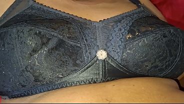 Bokep Asia Tante Montok Sange Berat Siapa Yang Tahan Sama Dia?