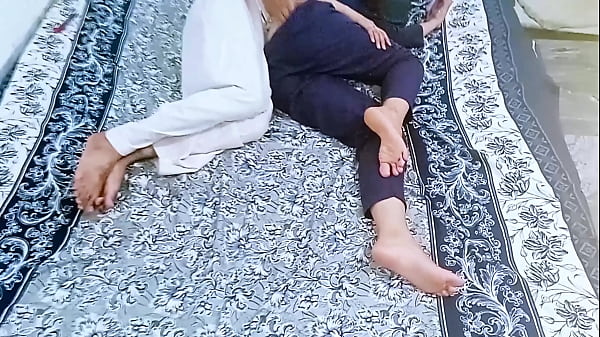 Desi Lugu Manis Pertama Kali Ngerasain Enaknya Di Desa, Video Cewek Kampung Pertama Kali Main