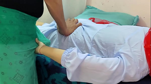 Malkin Udah Atur Biar Pelayannya Ngewe Pake Suara Hindi Yang Bikin Makin Panas.